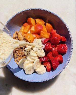 Zestaw Śniadaniowy: Sproud Vanilla + Almond Crush Granola