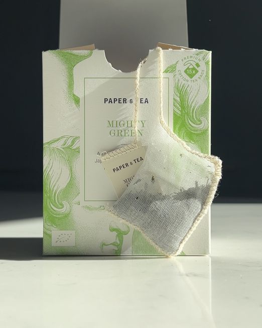 Mighty Green BIO Paper & Tea – organiczna Sencha z Japonii. Świeża trawa, umami, nuta pomidora. Zielona herbata premium w 15 torebeczkach. wikk.me