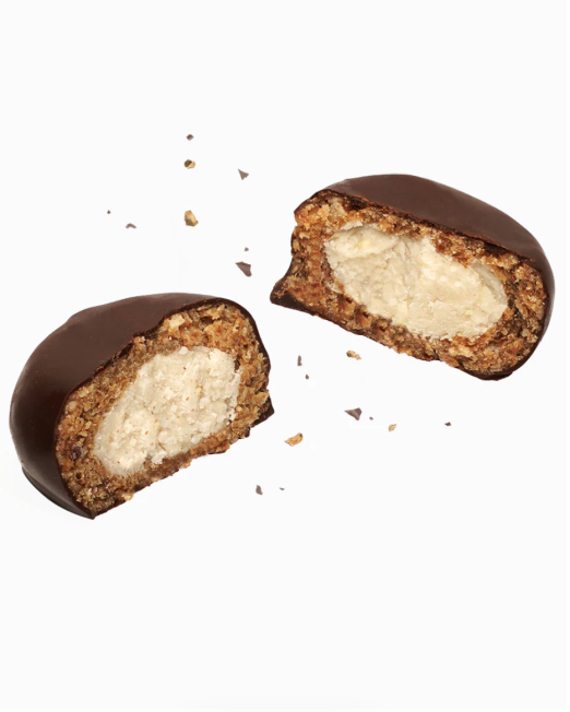 Creamy Coconut Pralines BIO – kokosowe pralinki w ciemnej czekoladzie. Wegańskie, organiczne, bez glutenu i cukru rafinowanego. wikk.me