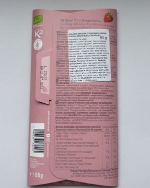 BIO tabliczka kakaowa z truskawkami i ekspandowaną komosą ryżową